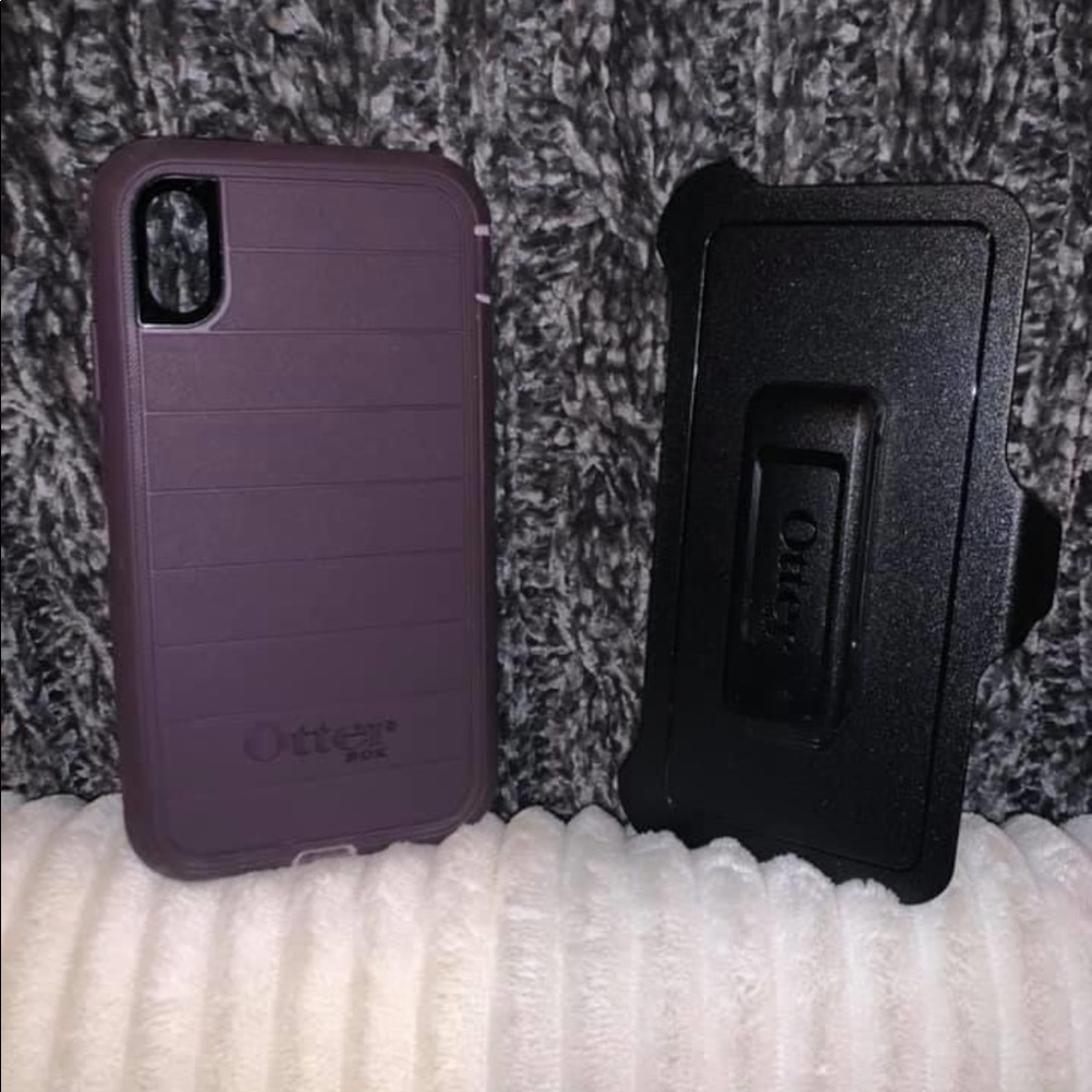 iPhone XS Max otter box case!